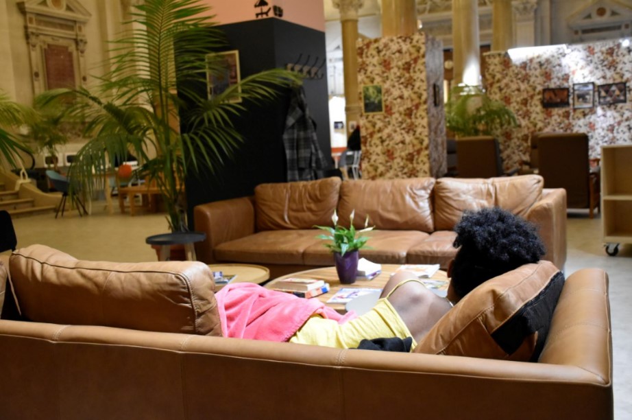 Femmes sans domicile : adapter nos actions à leurs besoins
